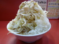 「ミニラーメン+野菜Ｗ+アブラ+ニンニク少し+タマネギＷ」@麺屋 桐龍の写真