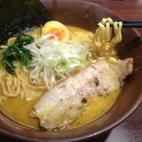 「カレーらぁ麺（オープン記念で300円）」@しゅういち 恵比寿店の写真