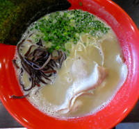 「博多ラーメン」@丸正 国際センター店の写真
