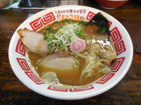 「煮干わんたんそば 950円」@しあわせ中華そば食堂 にこりの写真