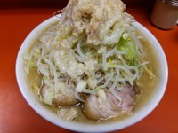 「ラーメン（ヤサイ、アブラ）」@ラーメン二郎 神田神保町店の写真