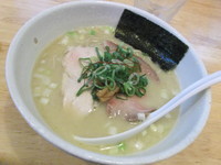 「本軍鶏白湯そば（限定）＋〆ごはん」@麺や 福一の写真