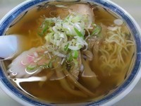 「ラーメン　￥390」@共進軒 万代店の写真