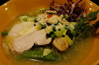 「夏野菜と大麦のニボアオサ冷麺（限定）」@すごい煮干ラーメン凪 西新宿7丁目店の写真