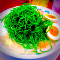 「特製醤油 九条ネギ味玉ラーメン」@ラーメン魁力屋 仙台南店の写真