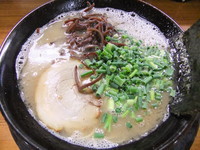 「ラーメン（650円）」@博多長浜らーめん ぼたんの写真