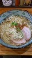「天然塩ラーメン」@本店 塩元帥の写真