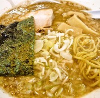 「魚鶏豚骨醤油ラーメン」@極上拉麺専門店 穴場の写真