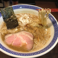 「煮干豚骨ラーメン」@麺処 才谷屋の写真