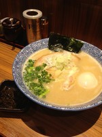 「濃厚塩そば 750円」@麺屋 樹真の写真