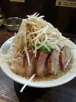 「がっつりラーメン」@伝家 志木店の写真