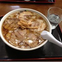 「チャーシュー海老ワンタンメン醤油」@花鳥風月 酒田本店の写真