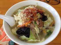 「肉野菜らーめん（￥750）」@藤沢白旗ラーメン 號の写真