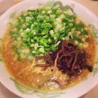 「ふくいちラーメン(こってり) ＋ネギトッピング(サービス券利用)」@一心の写真