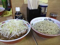 「つけ麺(ラーメン豚入り￥800＋つけ麺￥150) ニンニク」@ラーメン二郎 栃木街道店の写真