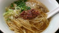 「醤油らぁ麺（￥７５０）」@牛骨らぁ麺 マタドール 本店の写真