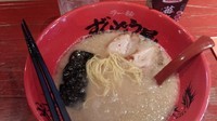 「背脂濃厚元味ラーメン650円　替玉100円」@ラー麺 ずんどう屋 総本店の写真