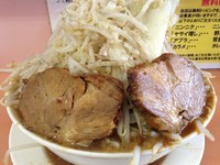 「ラーメン・大（800円）ヤサイアブラ」@ジャンキーモンキーJr.の写真