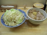 「つけめん（大　野菜多め＋しょうが700円）＋肉増し200円」@らーめん きじとらの写真