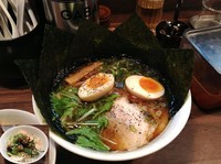 「ランチB （特製香味徳醤油 + ミニ豚丼）」@牛骨ラーメン 香味徳 高田馬場店の写真