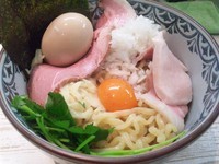 「特製濃厚たまごのまぜそば￥900」@中華そば 四つ葉の写真