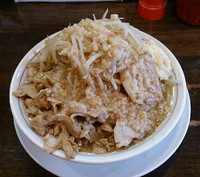 「肉肉ラーメン　750円」@らーめん大 三鷹店の写真
