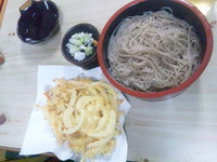 「もｒそば＋野菜かき揚げ」@草笛 本店(宗家)の写真