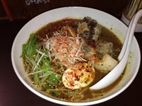「カレーラーメン＋牛テール」@広尾のカレーの写真
