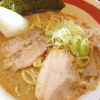 「ラーメン　太麺　大盛サービス　６５０円」@ラーメン長山の写真
