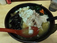 「ラーメン　790円　麺硬め」@イレブンフーズ  源流の写真