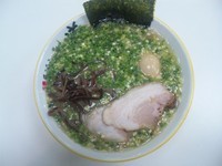 「味たま+ねぎラーメン　（＠９００円）」@博多長浜らーめん 道の写真