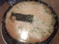 「とんこつラーメン」@無鉄砲 大阪店の写真