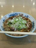 「ラーメン（小）＋ライス」@大喜 根塚店の写真