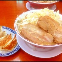 「味噌チャーシュー【野菜・ニンニク】普通」@ラーメン 龍郎の写真