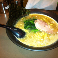 「ラーメン 太麺 (硬め) 替え玉(硬め)¥650-+¥100-」@誠屋 大森山王店の写真