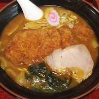 「カツカレーラーメン　780円」@太田食堂の写真