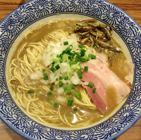 「イブ庵×××煮干中華ソバ（限定）+和え玉」@煮干中華ソバ 宮庵の写真