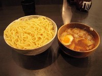 「つけ麺（大盛　あつもり　750円）」@つけ麺ながおかの写真