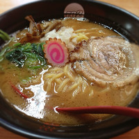 「濃厚黒醤油ラーメン」@千葉拉麺倶楽部 拉通（ra2）の写真