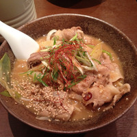 「肉なんばんらーめん」@ラー麺 エンジンの写真