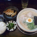 ラーメン　ごはんギョウザセット