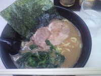 「醤油豚骨￥650」@豚骨番長 日ノ出町店の写真