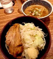 「辛つけ麺（180g）」@ラーメン燈郎の写真