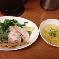 「昆布と貝出汁のアオサ冷つけ麺」@福の神食堂の写真