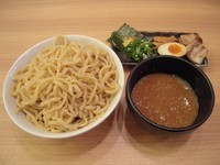 「つけ麺（得盛　ひやもり　790円）」@つけ麺らーめん春樹 二俣川店の写真