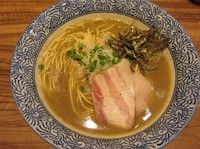 「限定　イブ庵×××煮干中華ソバ＋和え玉（９５０円）」@煮干中華ソバ 宮庵の写真