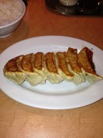 「餃子　１５０円」@寺尾屋の写真