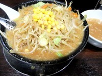 「特製みそらーめん（900円）」@らーめん潤 蒲田店の写真