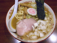 「煮干しそば」@煮干中華そば 鈴蘭 新宿店の写真