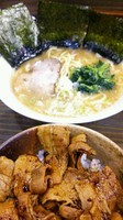 「濃厚正油ラーメン＋豚丼（中盛り）」@麺屋 なか丸の写真